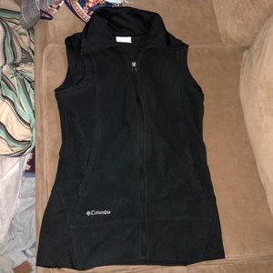 Black Columbia sleeveless vest